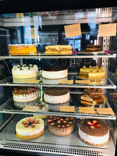 FIT CAKE Piłsudskiego (nieCukiernia)