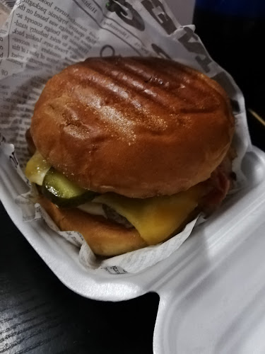 Comentarii opinii despre Pycha Burger