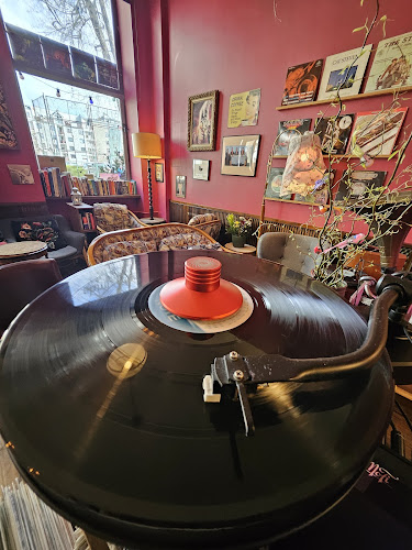 Vinyl Cafe