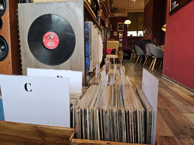 Opinii despre Vinyl Cafe în Wrocław - Gastronomia