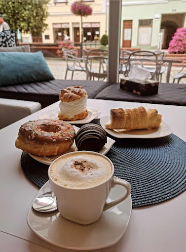 1 Maja 13, 58-530 Kowary