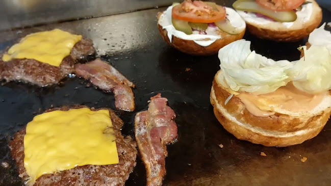 Opinii despre Burgery Pałacowa în Czerniejewo - Gastronomia