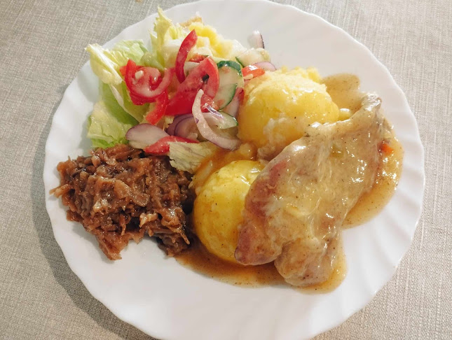 Pełny Gar - Gastronomia