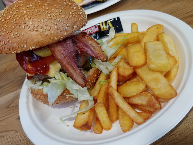 Comentarii opinii despre Podzamcze Bar Kórnik