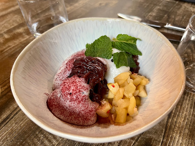 Nafta Neo Bistro - Gastronomia