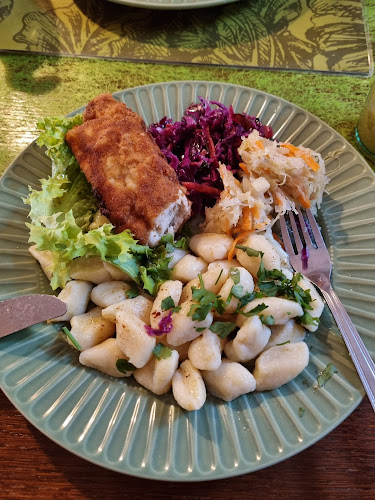 Opinii despre Bigosu Czar dawniej Cafe Filiżanka în Żyrardów - Gastronomia