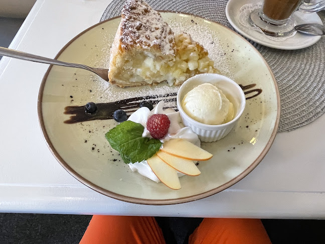 Opinii despre Vincento Caffe în Kołobrzeg - Gastronomia