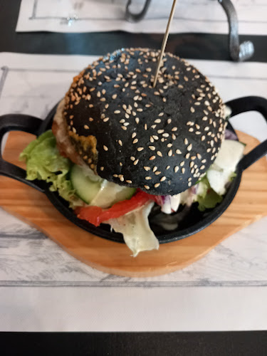 Tawerna Piratów - Gastronomia