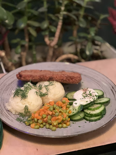 Lokal Vegan Bistro - Gastronomia