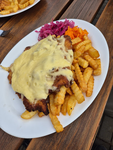 Comentarii opinii despre Bar Motel S7