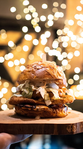 Pizzeria Kallzone - Gastronomia