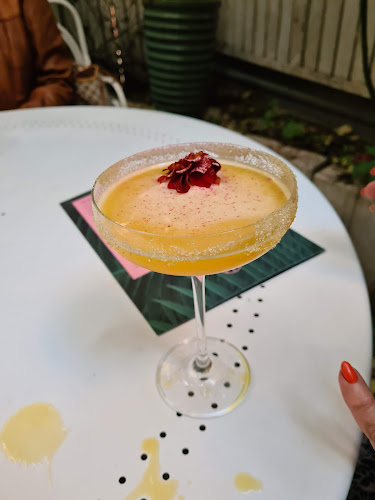 COCONUT BAR AND RESTAURANT
