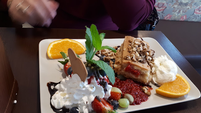 Comentarii opinii despre Gidle Cafe. Lodziarnia, cukiernia