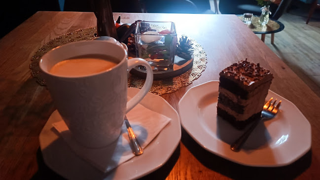 Opinii despre Cafe Lulu în Jasło - Gastronomia