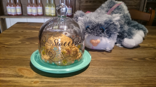 Zgierska 16, 91-446 Łódź