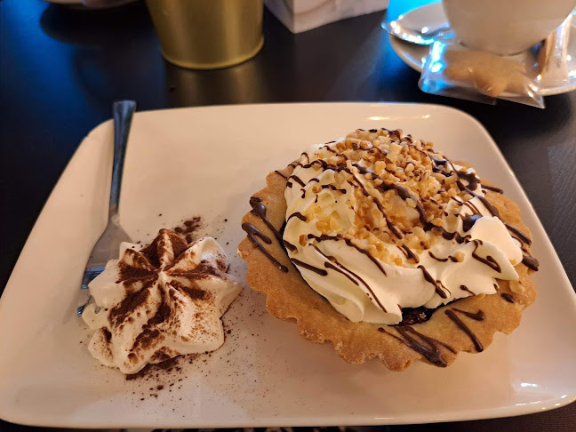 Cukiernia - Piekarnia Jacek Romanowski sp.k - Gastronomia