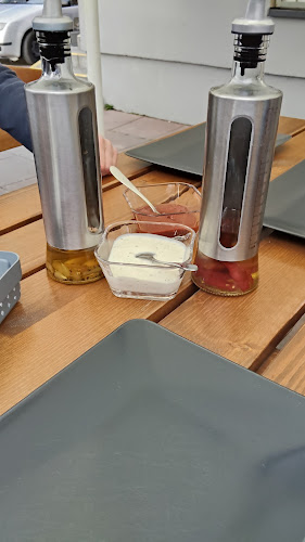 Dąbrówki 18A, 92-413 Łódź