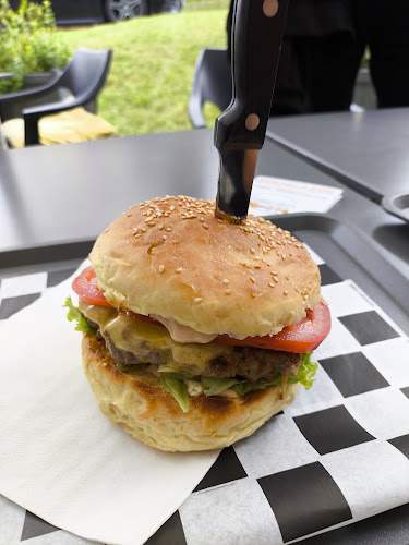ChoNoTu BURGER - Gastronomia