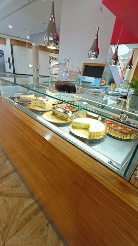 Opinii despre Lulu Cafe Lounge Avenida Poznań în Poznań - Gastronomia