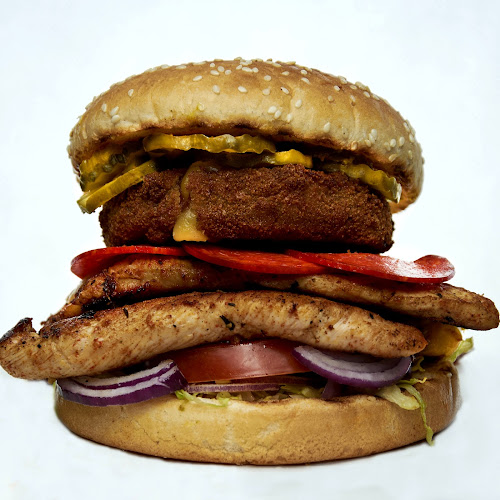 Grilled Chicken Burgers GC's - Gastronomia