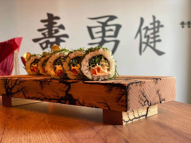 Opinii despre Kimagure Sushi în Skarżysko-Kamienna - Gastronomia