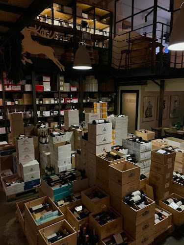 Mielżyński Burakowska - Wine Bar & Sklep z winem - Warszawa