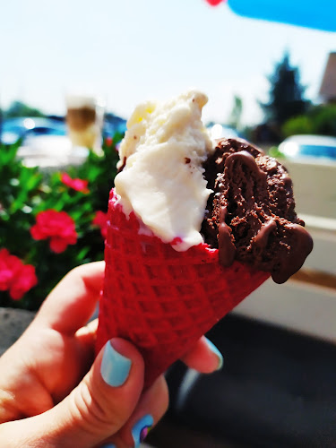 Lodziarnia Tęczowa lody naturalne - Gastronomia