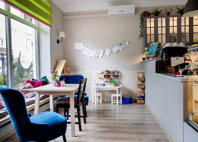 Opinii despre Słodkie Babki Kawiarnia; Pracownia ciast în Legionowo - Gastronomia