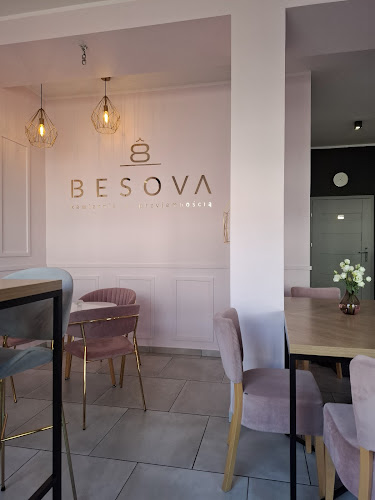 Reja 8, 84-239 Bolszewo, Polska