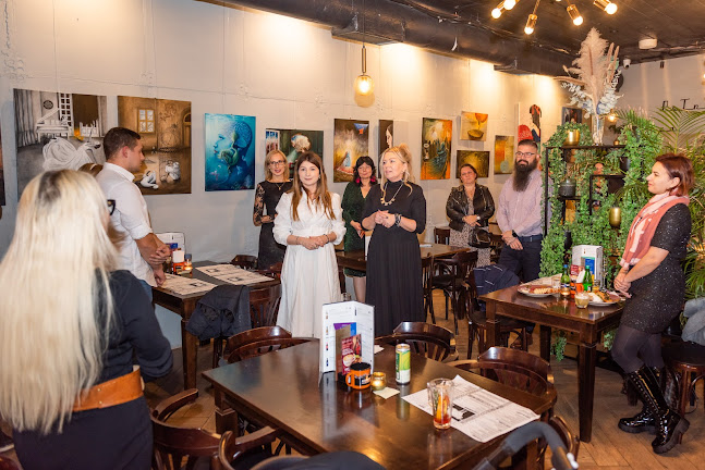 Comments and reviews of Restauracja Pełna Kultura