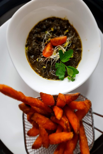 Café-Bistro Smacznego Afrykańska kuchnia, dania z Afryki, tropikalna kuchnia - Łódź