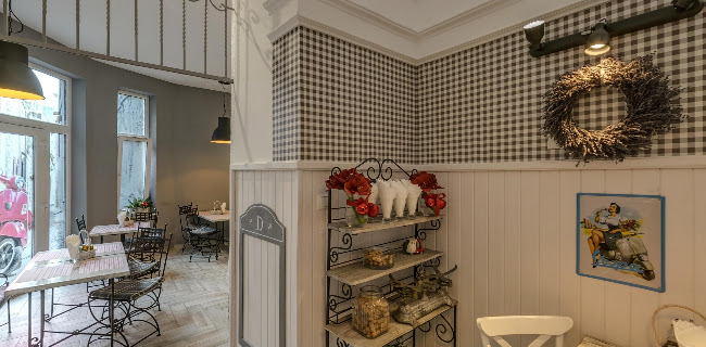 Aleja Najświętszej Maryi Panny 79, 42-202 Częstochowa