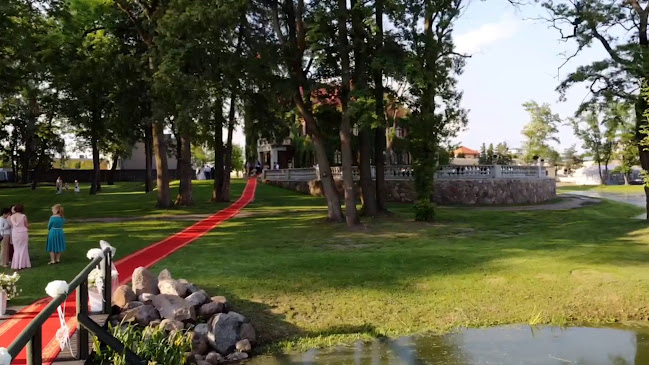 Opinii despre Zamek Gutów în Ostrów Wielkopolski - Gastronomia