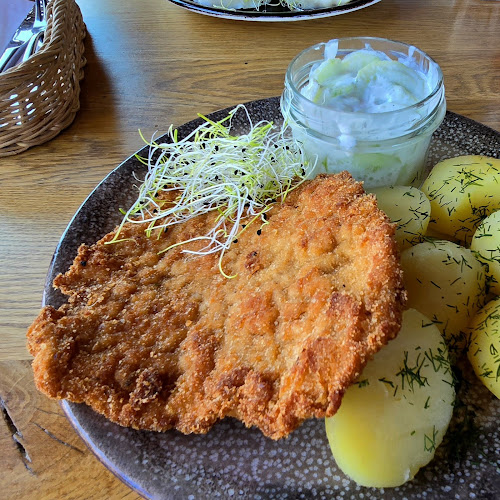 Ranczo w Dolinie - RESTAURACJA I NOCLEGI