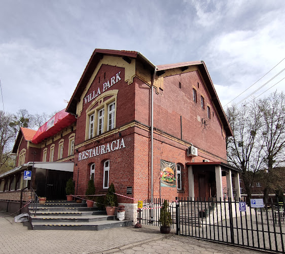 Restauracja Villa Park w Świerklańcu - Gastronomia