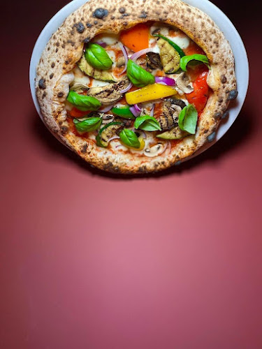 Opinii despre La Casa Bistro & Cafe în Piaseczno - Gastronomia