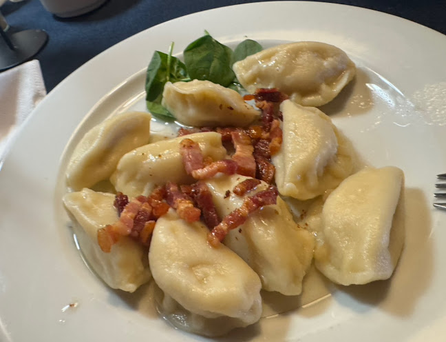 Pod Jemiołą - Ćwiklice