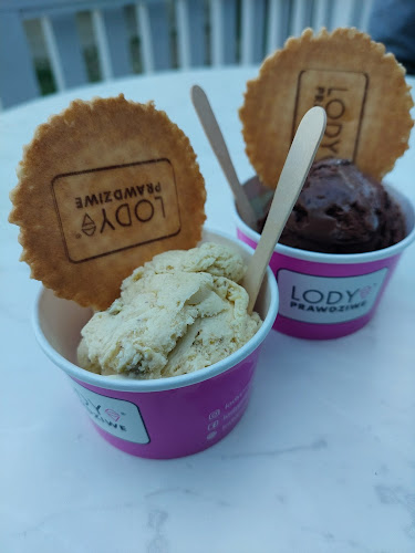 Opinii despre Lody Prawdziwe în Warszawa - Gastronomia