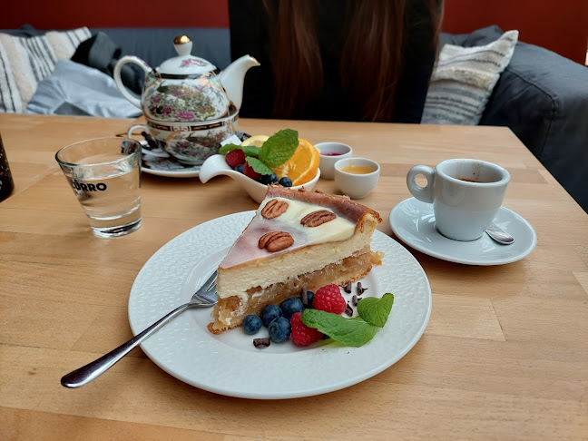 Biblioteczna 7, 43-100 Tychy, Polska