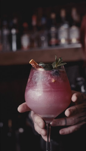 Comentarii opinii despre The Alchemist Grill & Cocktail