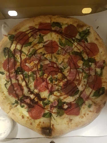 Pizzeria Dębowa Phone number