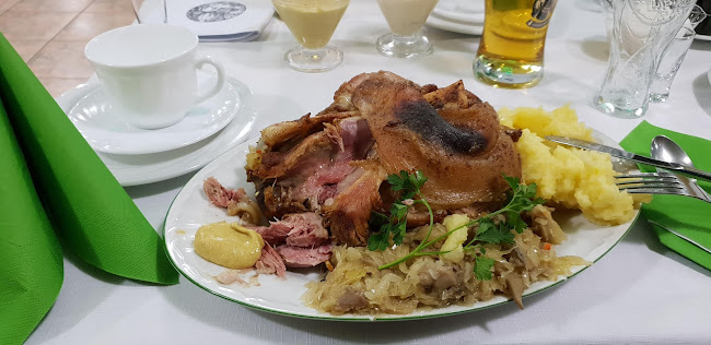 Restauracja Pus