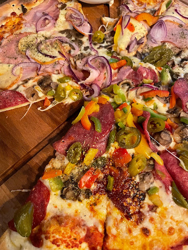 Restauracja „Przystań w Kabanosie” - Gastronomia
