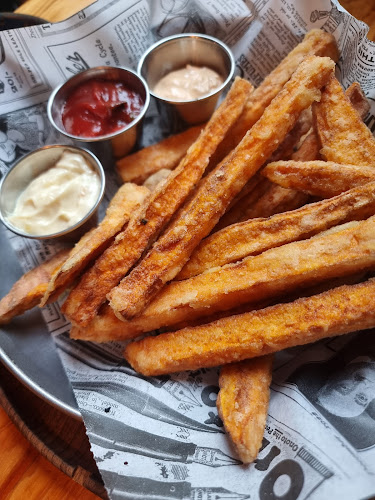 The Alchemist Grill & Cocktail - Gastronomia