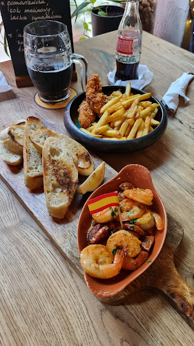 𝐋𝐚 𝐁𝐨𝐝𝐞𝐠𝐚 Kuchnia i Wino, Płock - Gastronomia