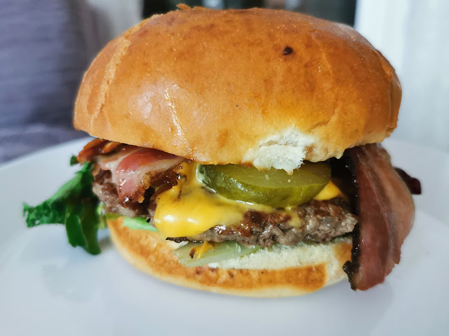 Opinii despre Podzamcze Bar Kórnik în Kórnik - Gastronomia