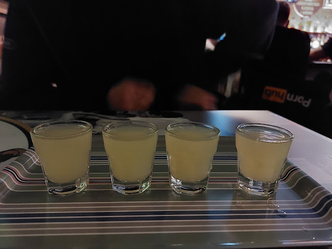 Comentarii opinii despre Ministerstwo Śledzia i Wódki