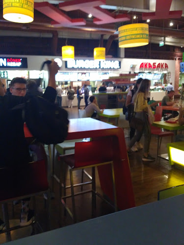 Opinii despre Burger King Manufaktura în Łódź - Gastronomia