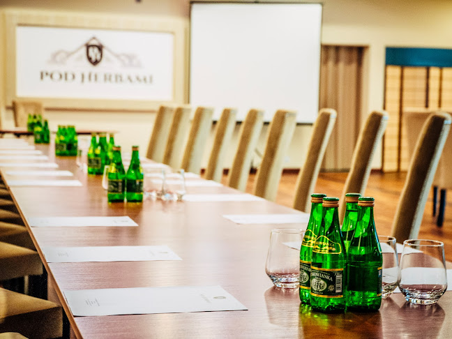 Opinii despre Restauracja Hotel Pod Herbami în Pułanki - Gastronomia