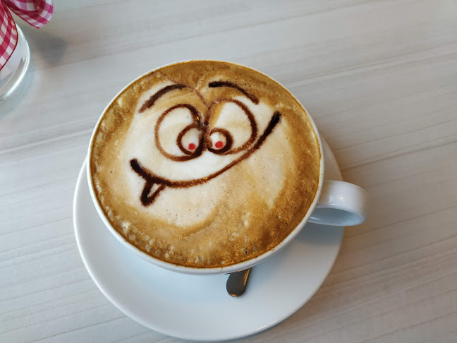 Slow Cafe Klubokawiarnia Rodzinna - Gdynia